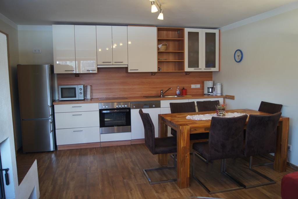 Appartement Felix Kaprun Exteriör bild